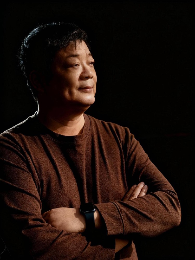 馬俊（國瓷紅葉畫院研究員）